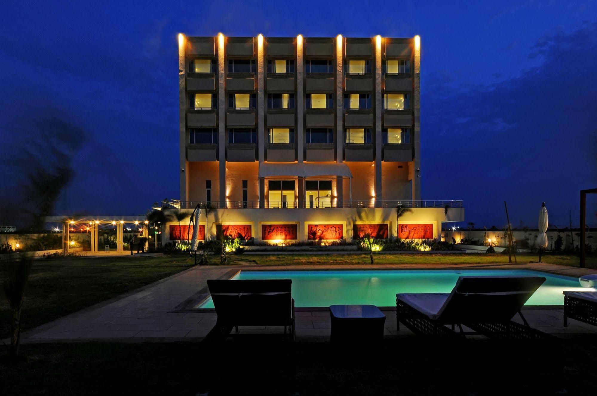Regenta Central Hestia Dahej, Bhensali Exterior foto